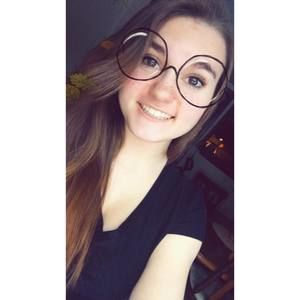 Meet your Posher, Dayna